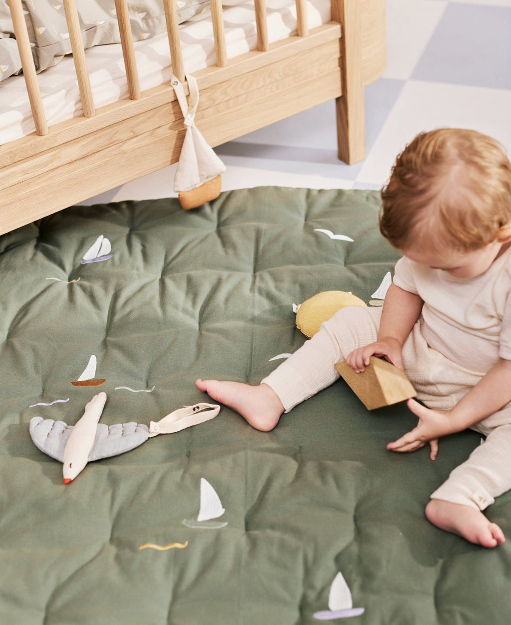 AlixFurniture Tapis d'éveil  Meri, Sailboats