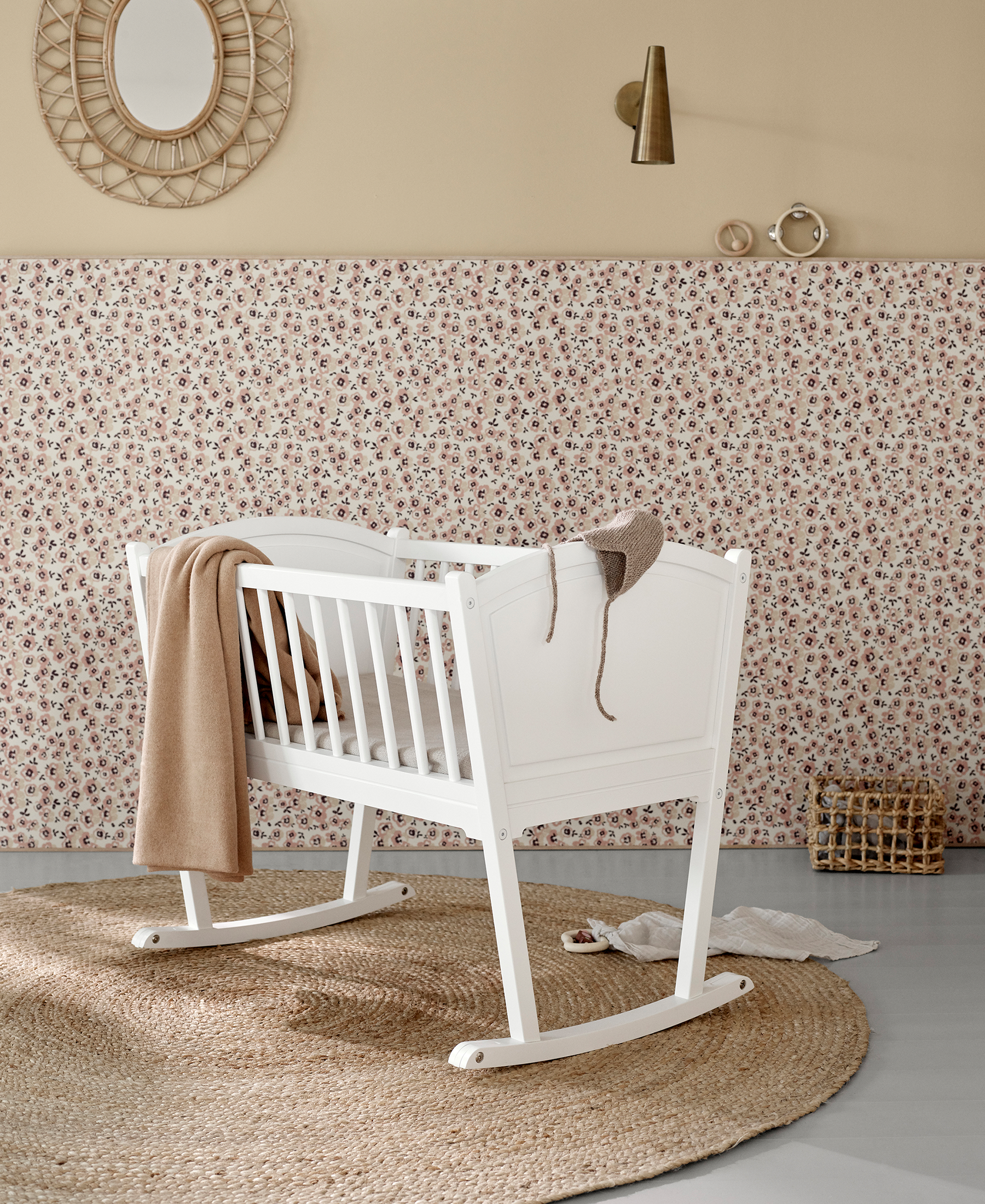 AlixFurniture Berceau Scandinave pour Nouveau-Né, Design Danois et Sécurisé, Idéal Cadeau de Naissance