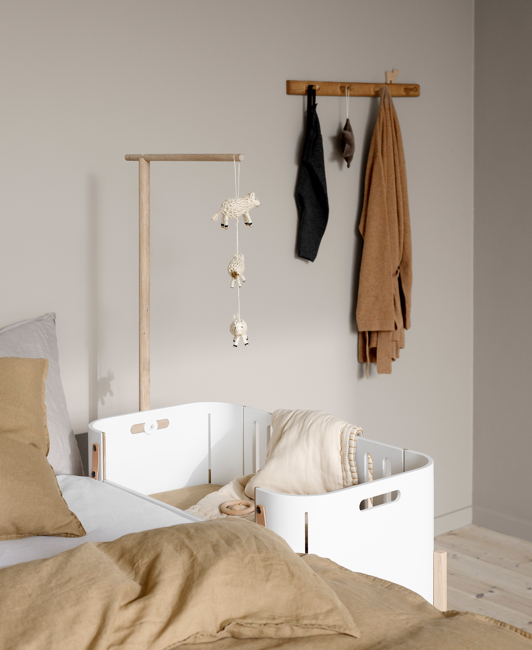 AlixFurniture Lit enfant multifonction - partage, berceau et banc intégré