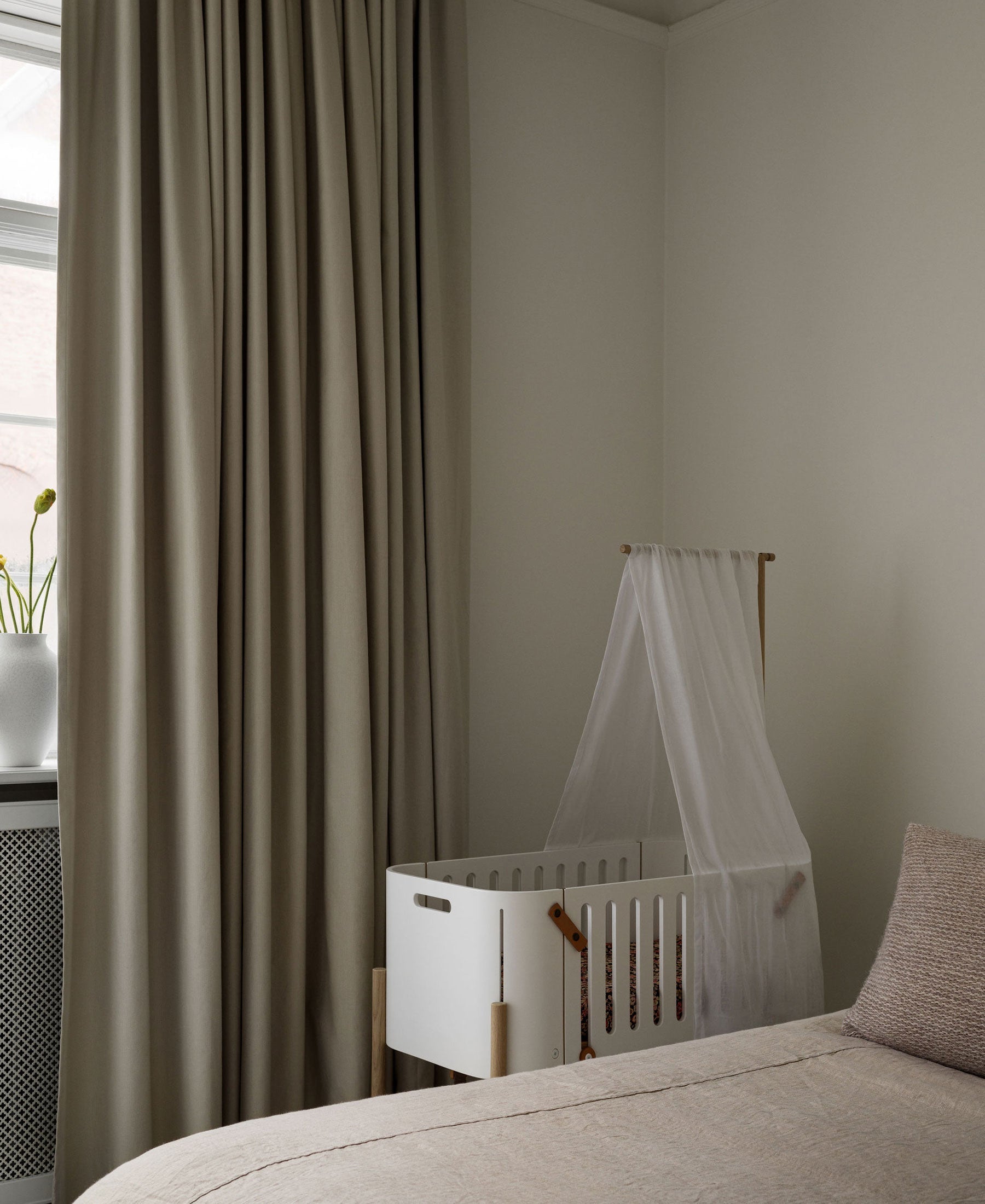 AlixFurniture Lit enfant multifonction - partage, berceau et banc intégré