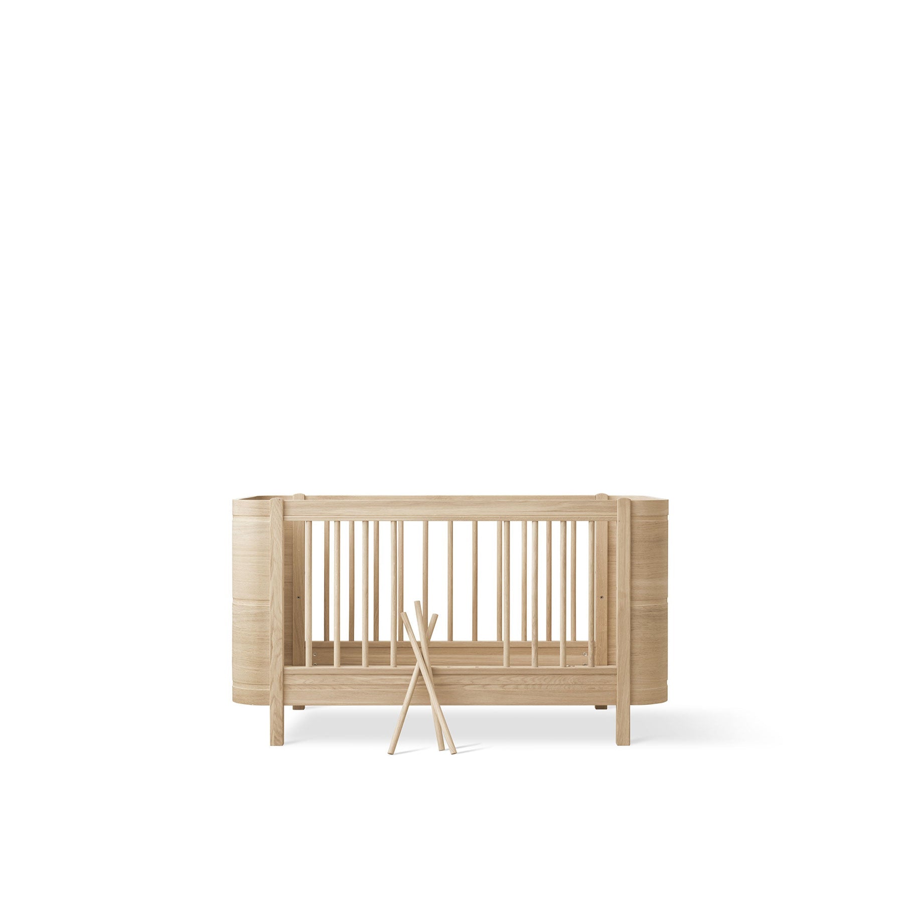 AlixFurniture Lit bébé évolutif Wood Mini+ avec kit junior inclus, chêne
