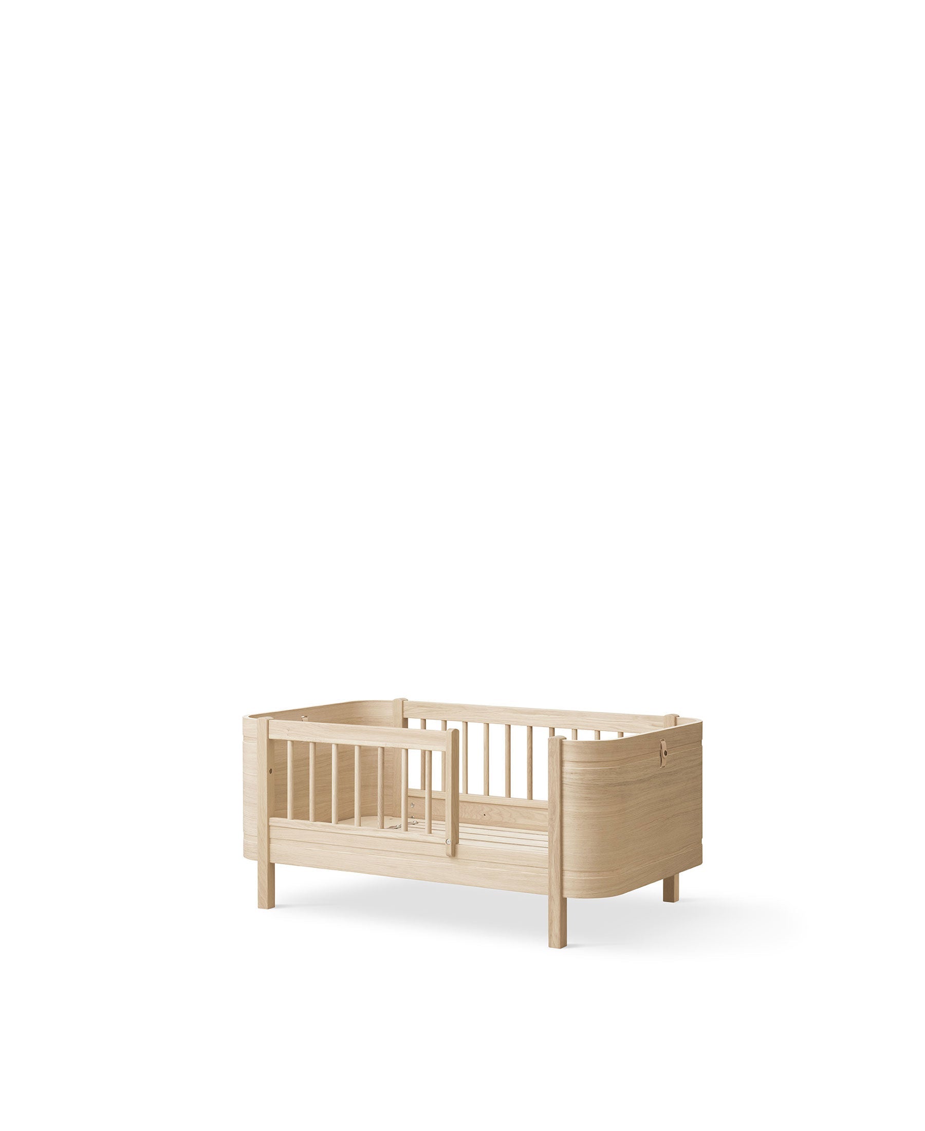 AlixFurniture Lit bébé évolutif Wood Mini+ avec kit junior inclus, chêne