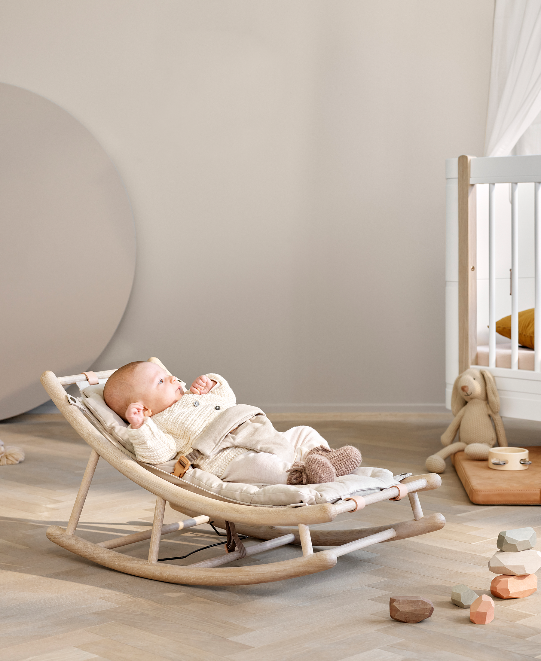 AlixFurniture Chaise À Bascule Évolutive Bébé Et Enfant En Chêne Naturel Élégante