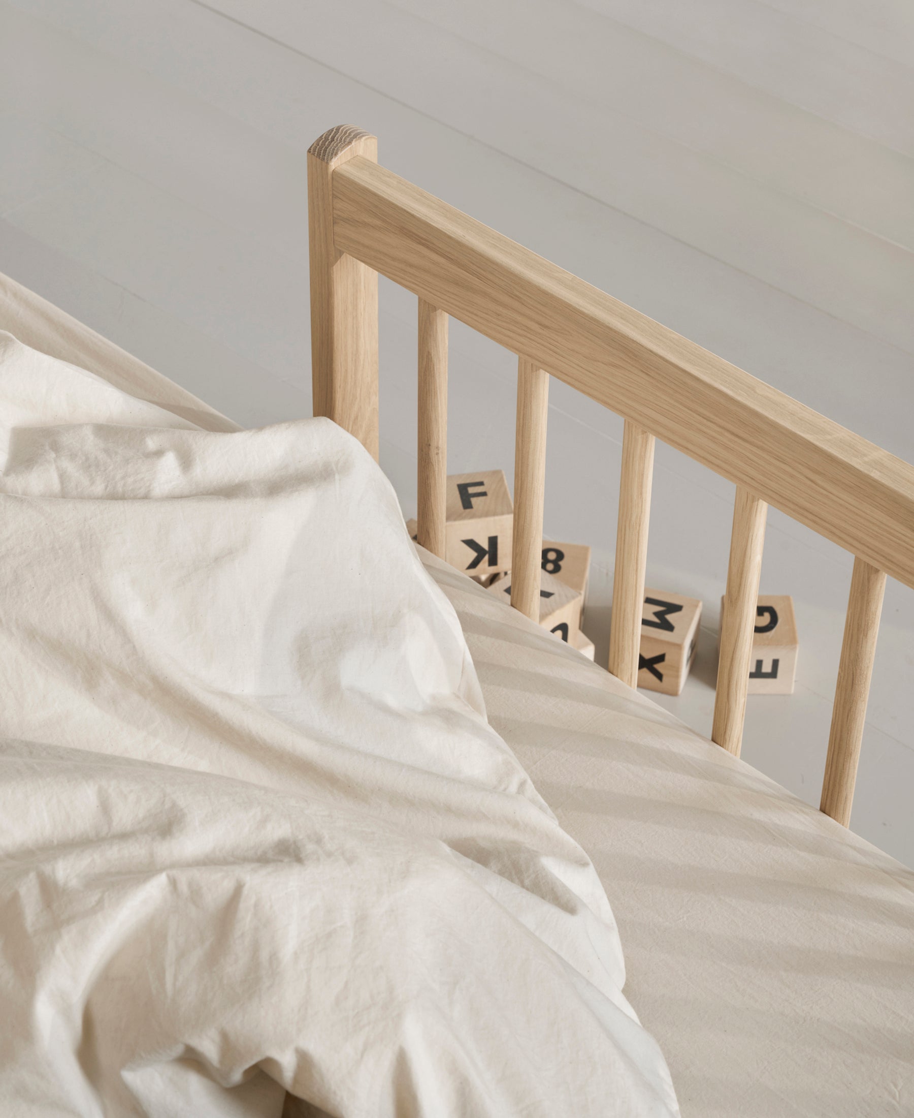 AlixFurniture Lit junior Wood Mini+, chêne