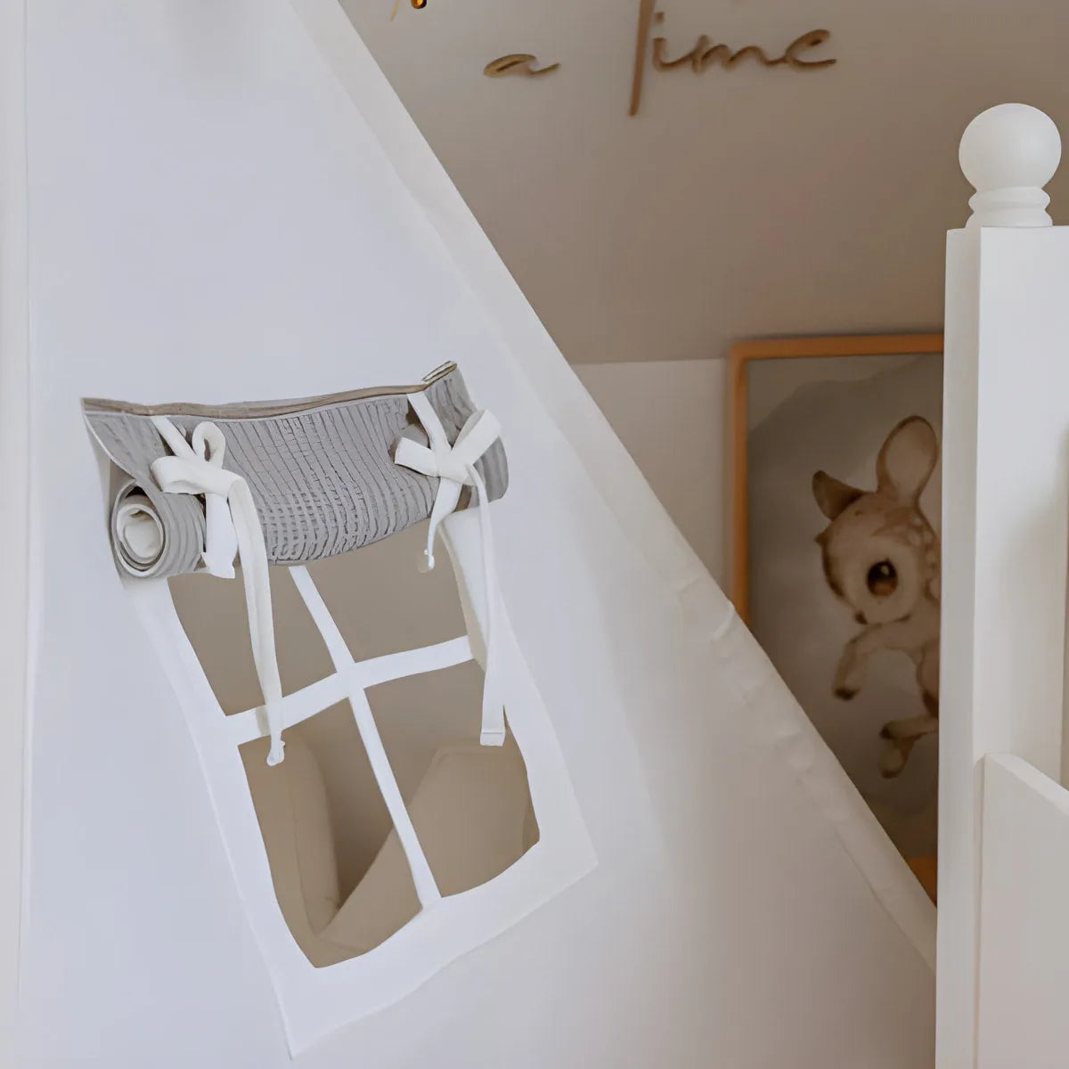 AlixFurniture Tente Tipi Enfant en Matériaux Naturels avec Tapis Confortable