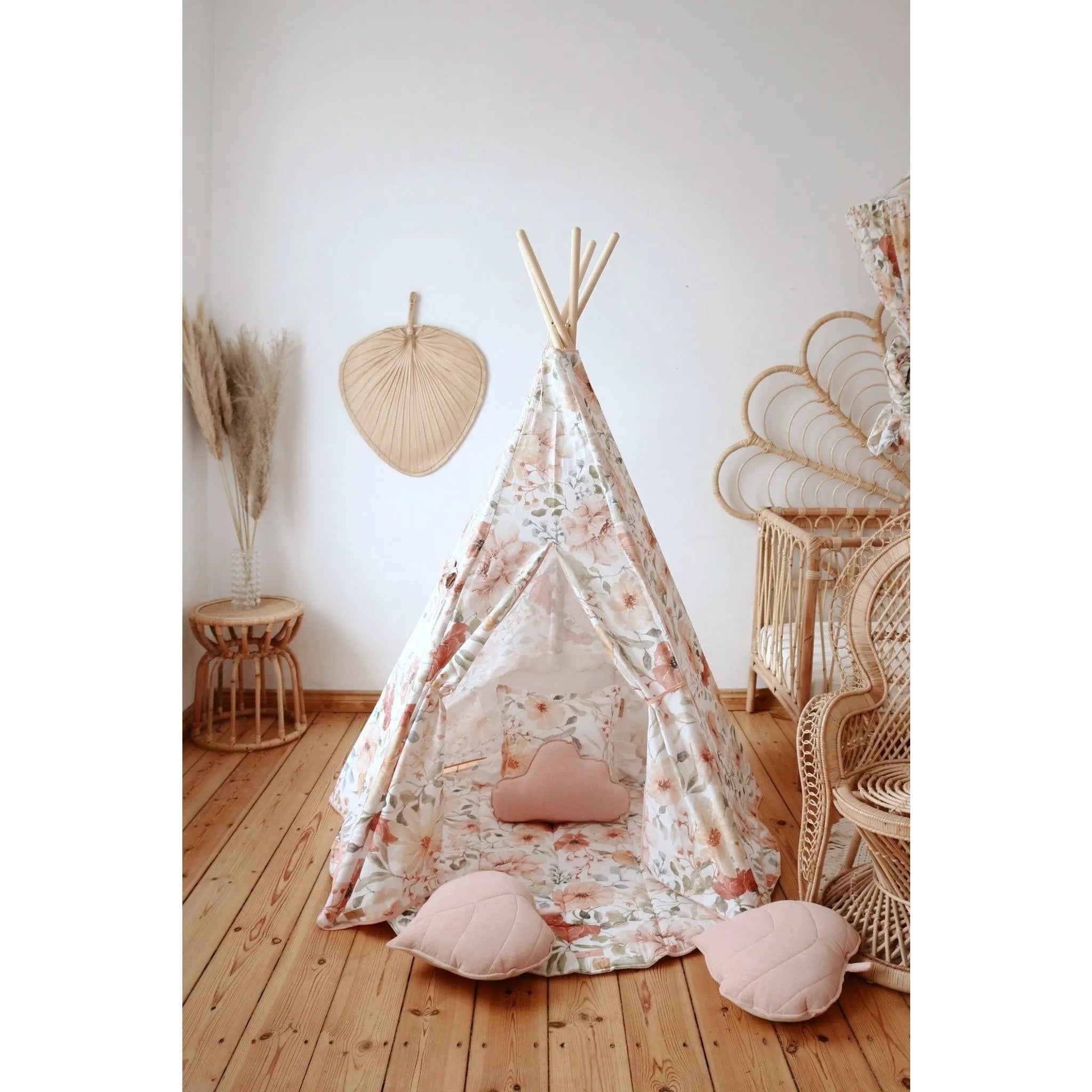 AlixFurniture Teepee stan s podložkou - Kvetinová sila - Moi Mili