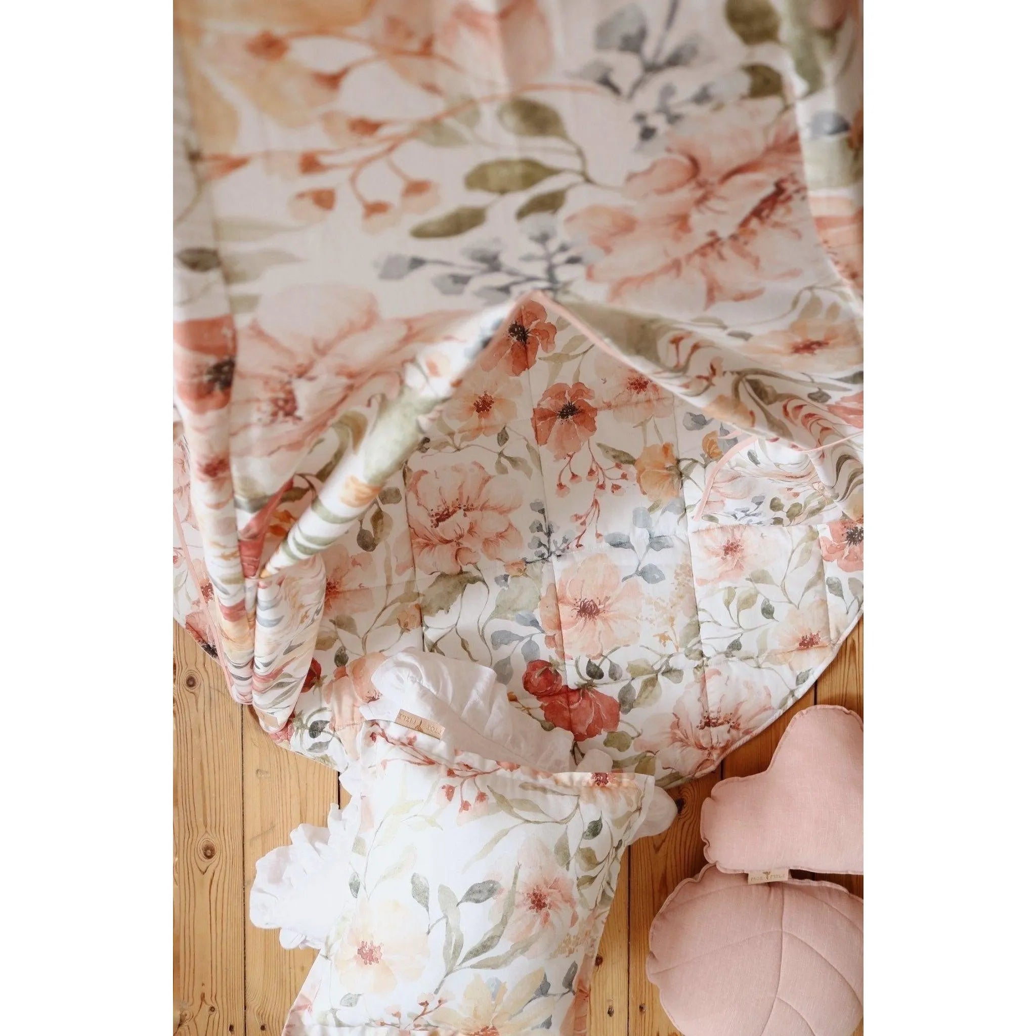 AlixFurniture Teepee stan s podložkou - Kvetinová sila - Moi Mili