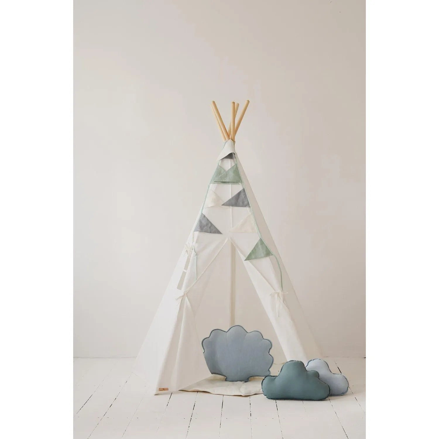 AlixFurniture Ensemble tipi blanc avec tapis feuille confortable