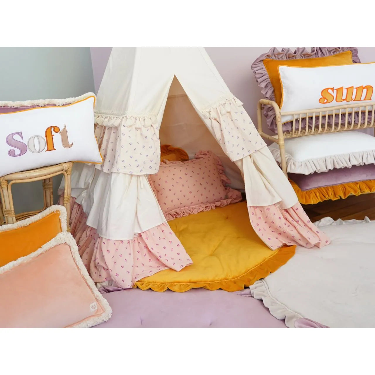 AlixFurniture Tente tipi à volants pour enfants
